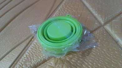 Round Silicone Foldable Glass  Cup Foldable Travel Mug With Lid (1 Pc)
